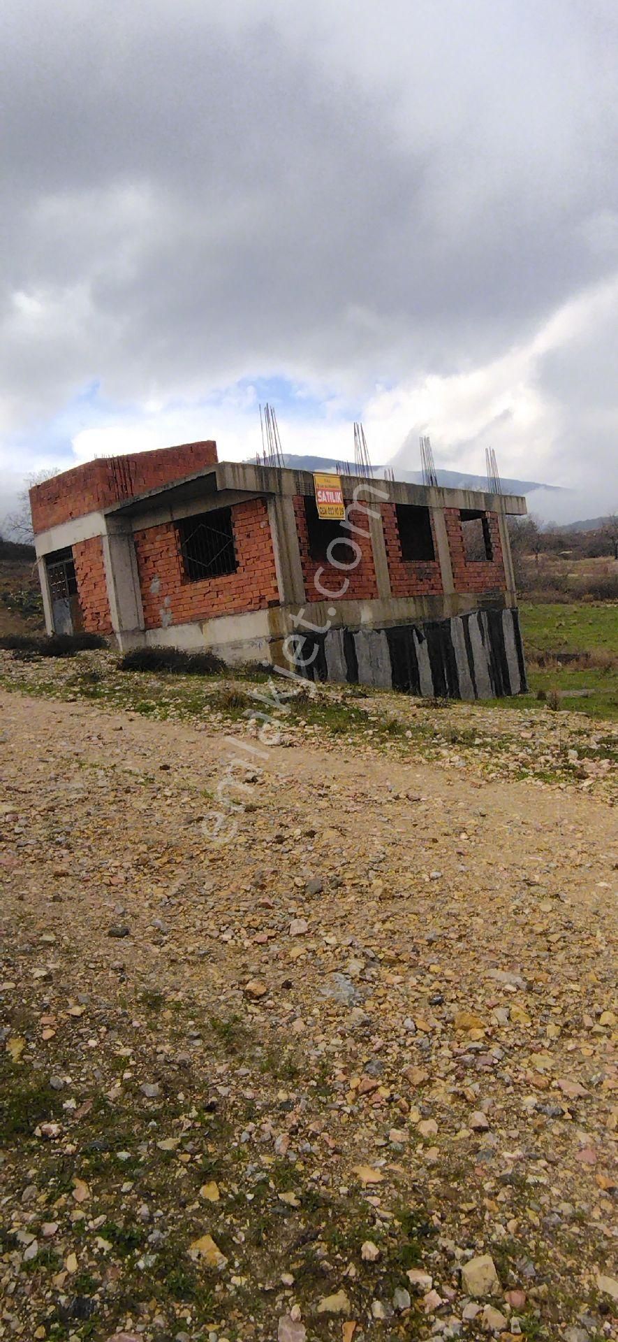 E.m.a Emlak Gayrimenkul İnegöl Yeniceköyde Arsa Alanı 355 M2 Olan İnşaat Halindeki Ev Satılıktır - Görsel 14