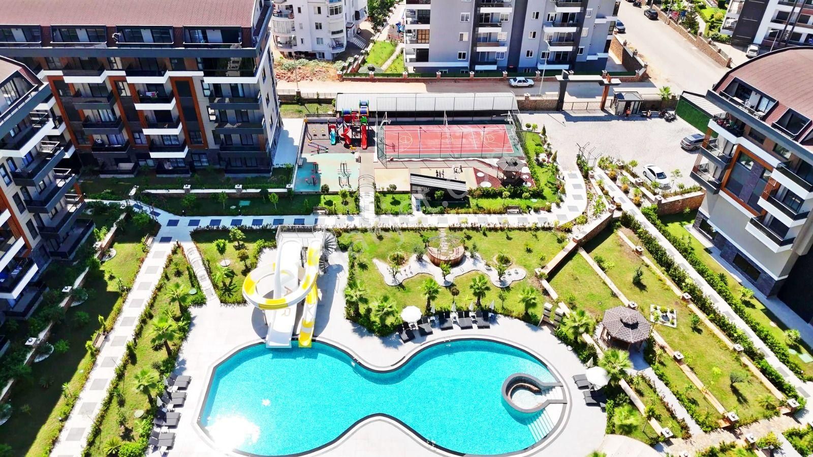 Alanya Oba Satılık Daire Oba 3+1 Açık Ve Kapalı Havuz, Denize 1,2 Km Satılık Daire