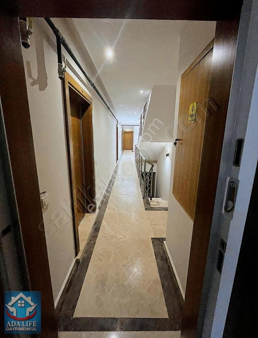 Kuşadası Değirmendere Kiralık Daire Kuşadası Garaj Arkasında 2+1 Deniz Manzaralı Boş Kiralık Daire