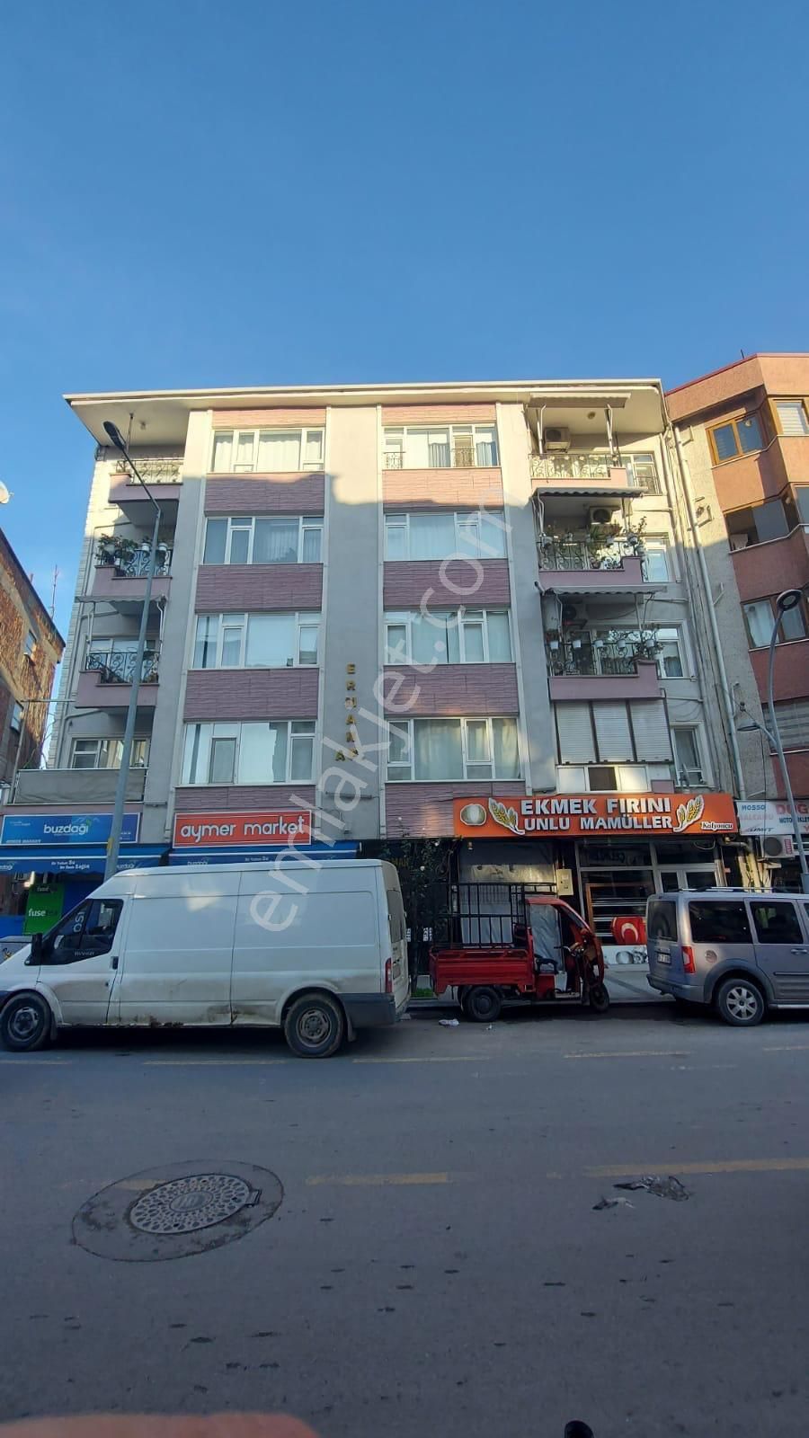 Adapazarı Orta Satılık Daire Satılık Daire Orta Mah. Çeşme Meydanı