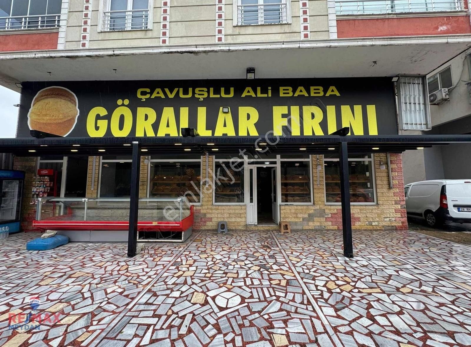 Görele Çavuşlu Bld. (Beyli) Devren Genel Görele Sahil Yolu Üzerinde Satılık Fırın Ve Market