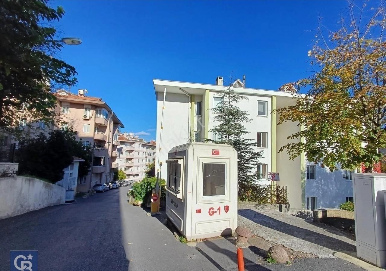 Beşiktaş Levazım Kiralık Daire Levazım Aktaş Sitesi'nde Prestijli, Bahçeli 3+1 Daire