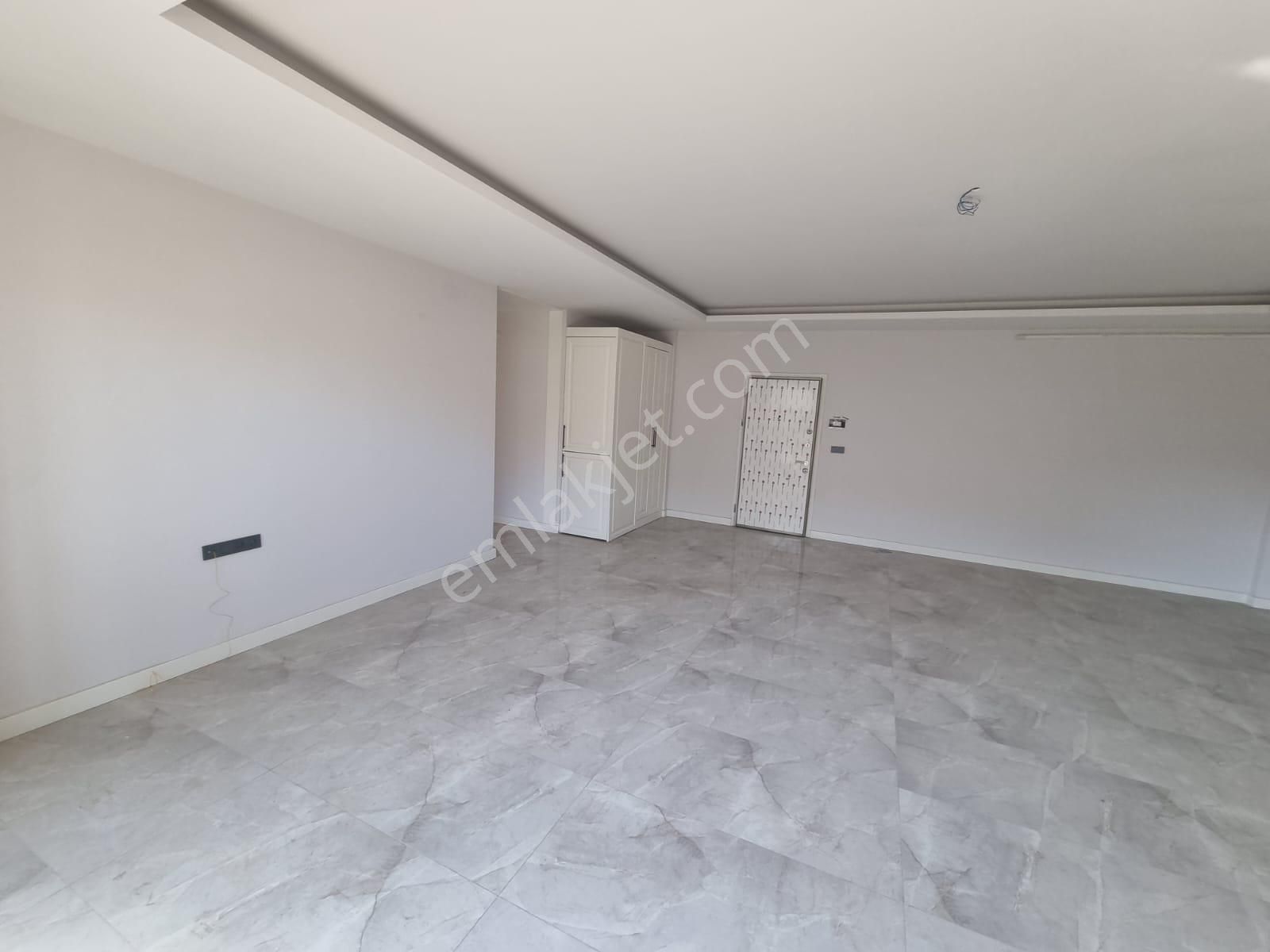 Kuşadası Merkezde Residans Havuzlu Sitede Arakat Geniş 2+1 110m2 Doğalgazlı Lux Daire - Görsel 15