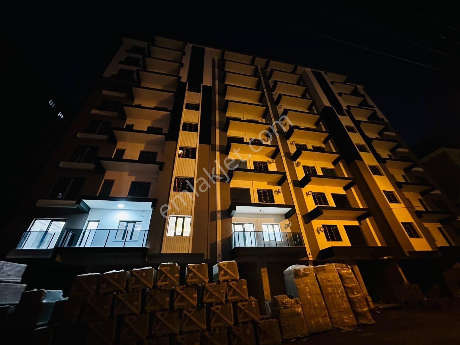 Dinç Emlaktan Satılık 1+1 Ultra Lüks Daire - Görsel 11