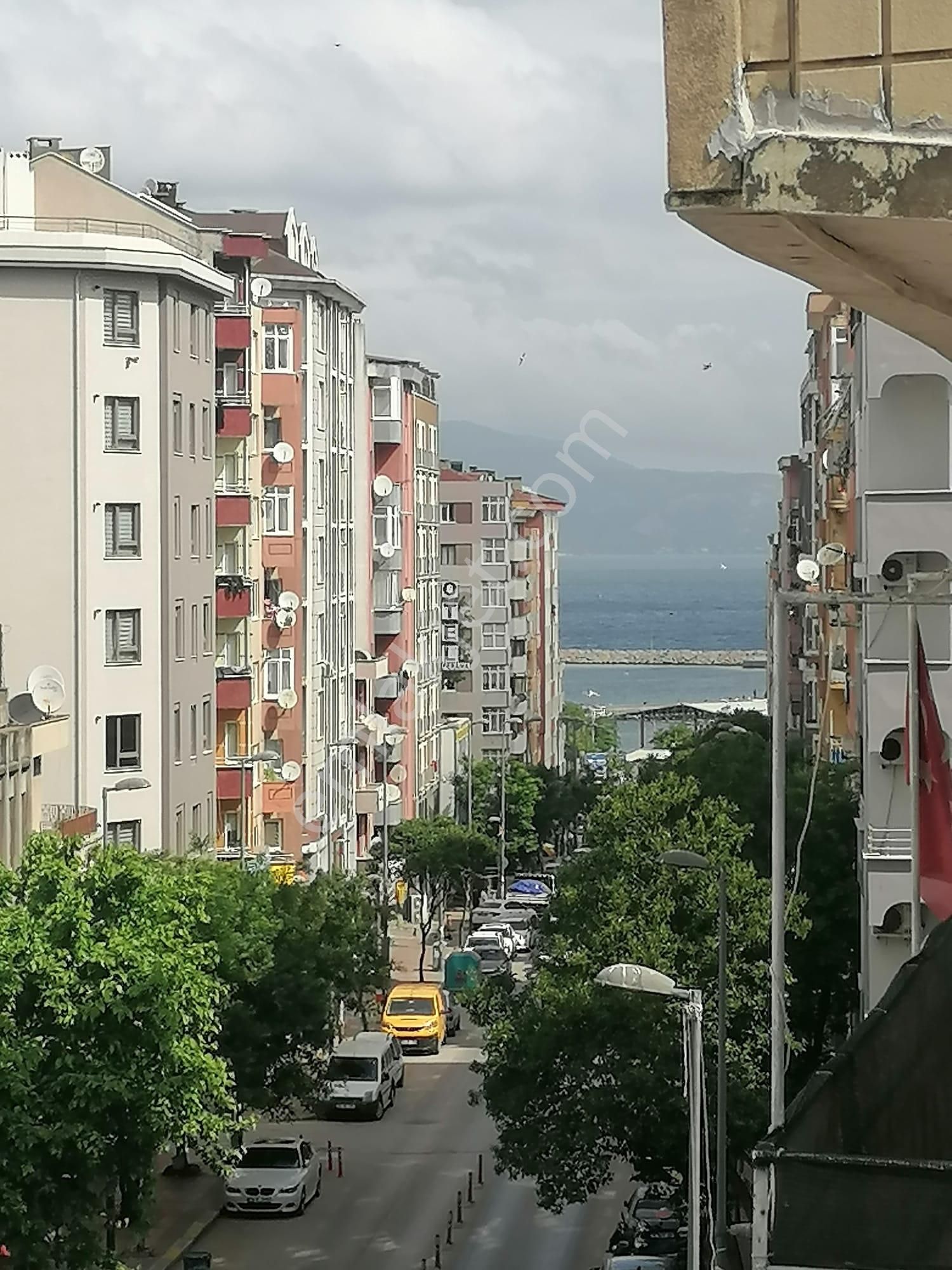 Bandırma Dere Kiralık Daire Ordu Caddesi Üzeri Kiralık Daire