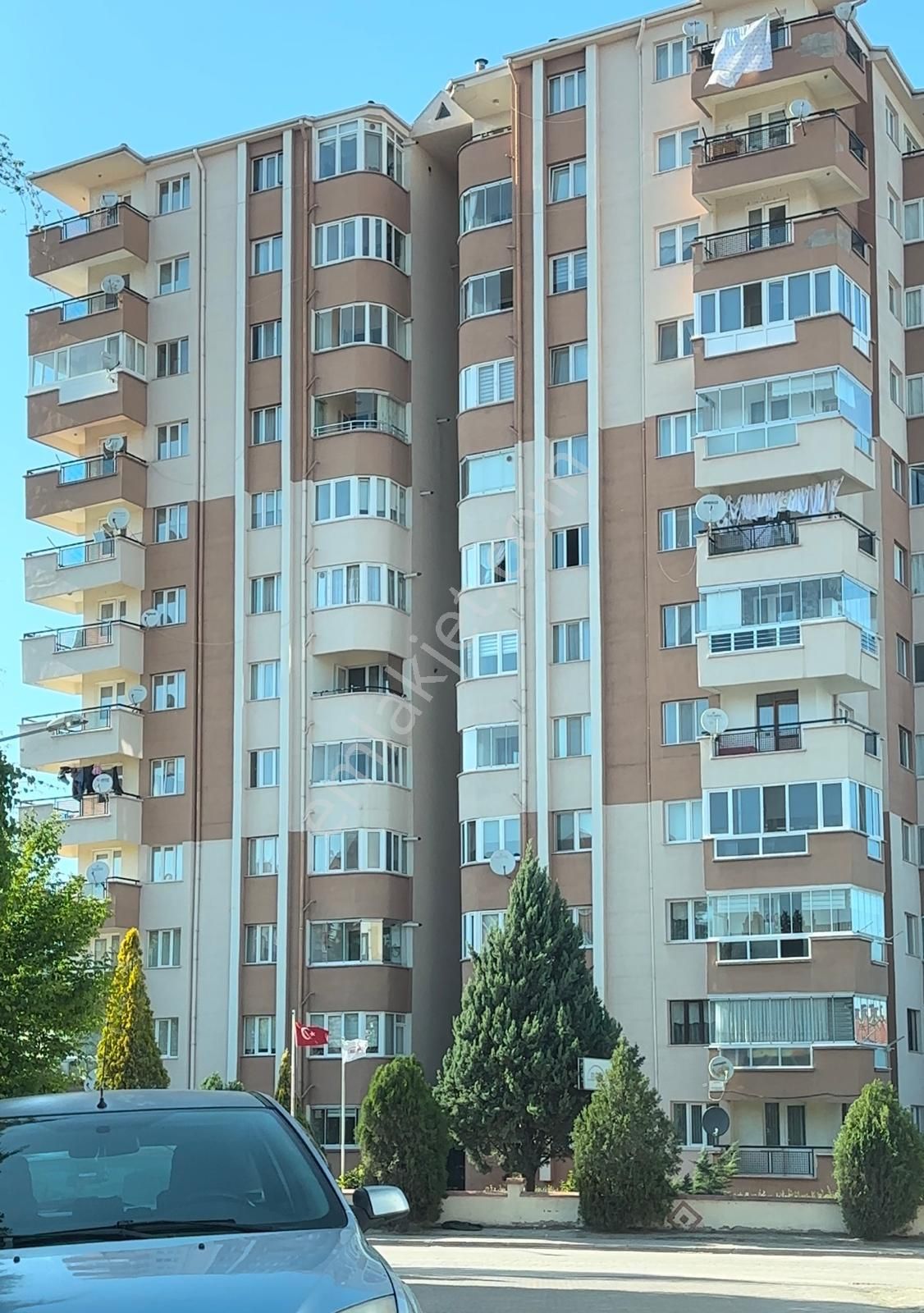 Tepebaşı Batıkent Satılık Daire Century 21 Vizyon'dan Batıkent'te Satılık 3+1 Daire