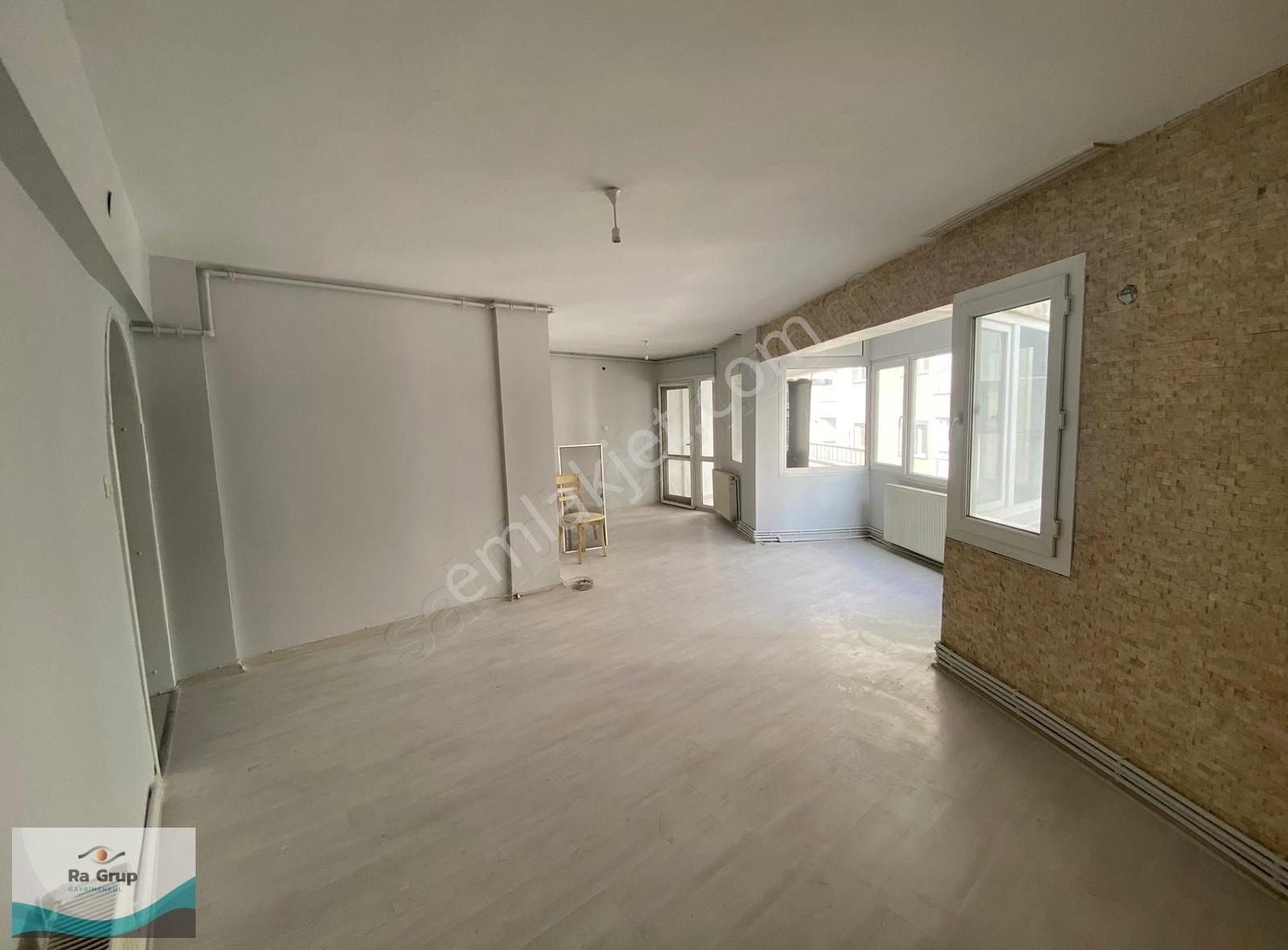 Karşıyaka İskele Yakını Geniş 3+1 Daire D-44 - Görsel 5