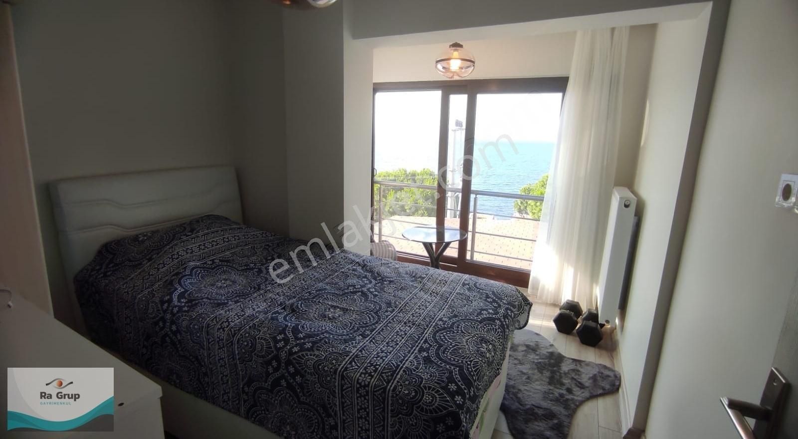 Yeni Foça'da Muhteşem Konumda 6+2 Lüx Ferah Keyifli Villa - Görsel 12