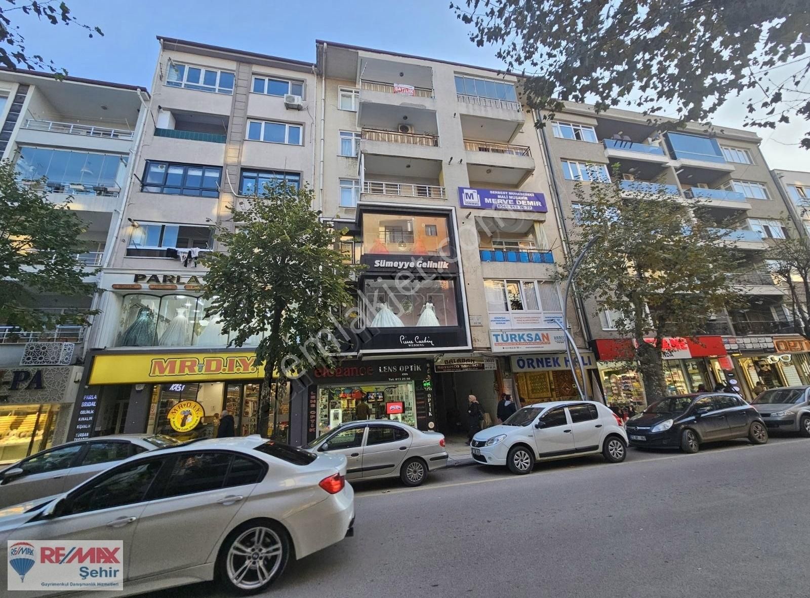 Yalova Merkez Süleyman Bey Satılık Daire Remax Yalova İstanbul Cad Üzerinde Satılık 3+1