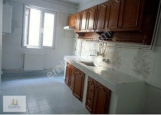 Bağcılar Güneşli Kiralık Daire Kiralık 2+1 Ana Cadde Üzeri Daire Tercihen Ofis Büro