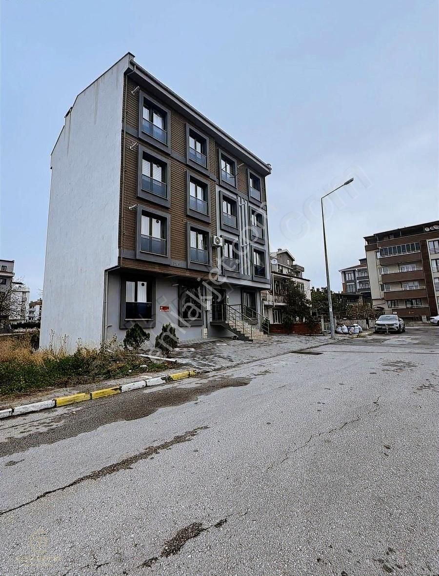 Altıeylül Gaziosmanpaşa Satılık Daire Century21 Bal'dan Şehir Hastanesi Yakını Eşyalı 1+1 Daire