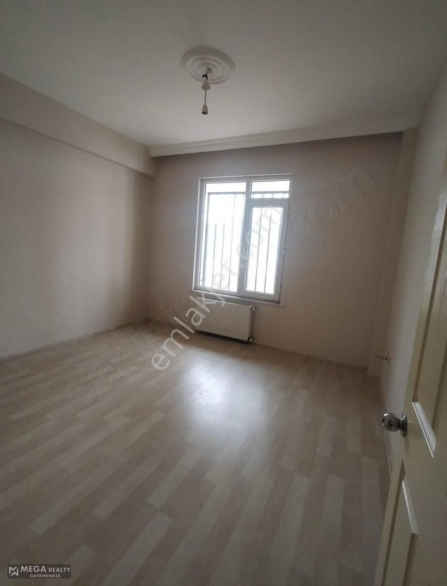 Odunpazarı Büyükdere Kiralık Daire Mega Realty'den Osmangazi Ünv. Karşısında Kiralık Apart