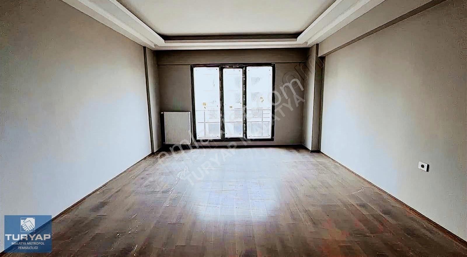 Yeşilyurt Karakavak Kiralık Daire Turyap Metropol'den Sıfır 4+1 Kiralık Daire