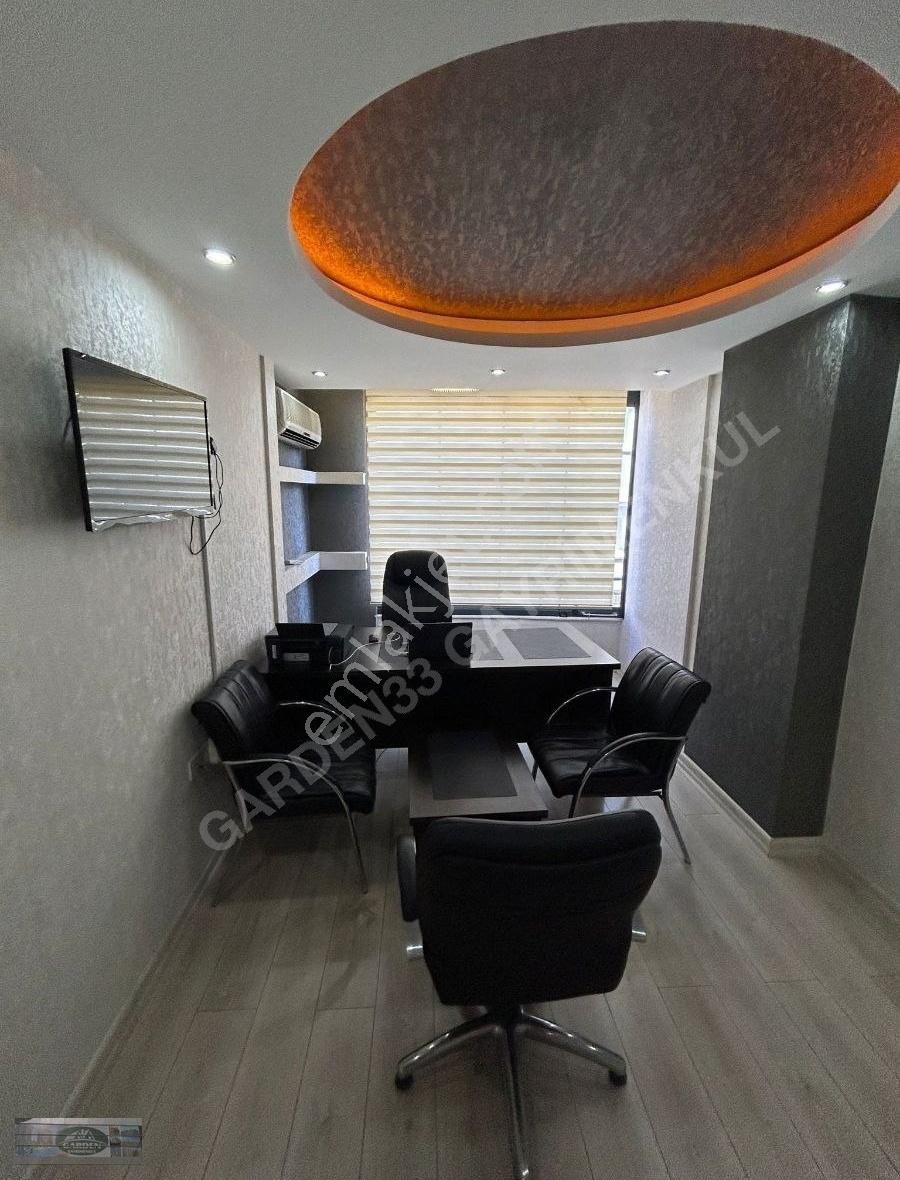 Yenişehir Güvenevler Kiralık Ofis Garden 33'ten Yenişehir'de Eşyalı 1+1 Ofis Büro