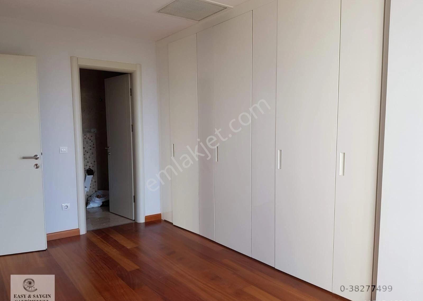 Sarıyer Maslak Kiralık Daire Maslak Mashattan'da 3+1 Kiralık Havuz Cephe Daire