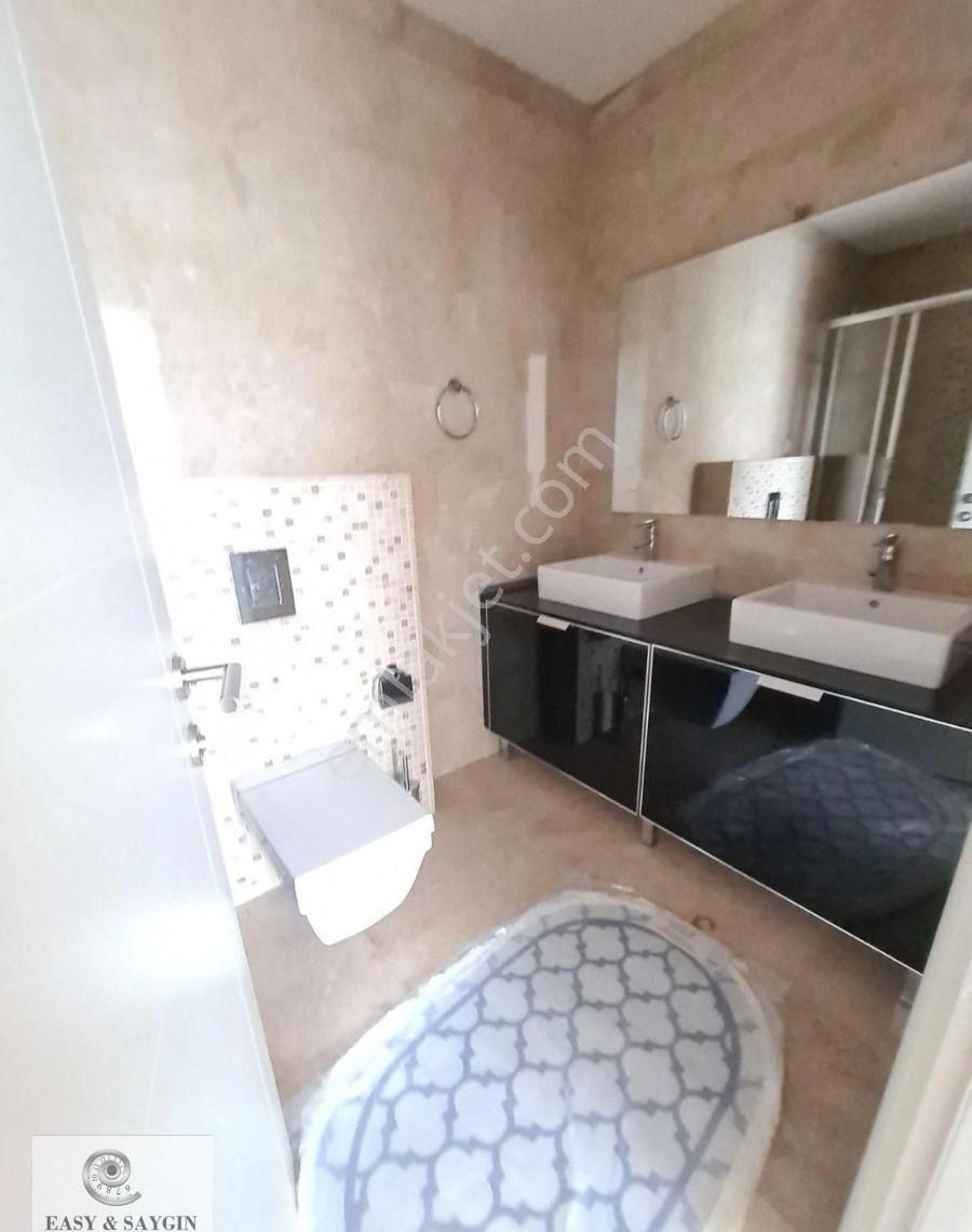 Sarıyer Maslak Kiralık Daire Mashattan Sitesinde 3+1 Kiralık Daire ***boş***havuz Manzaralı ***mielle Beyaz Eşyalı