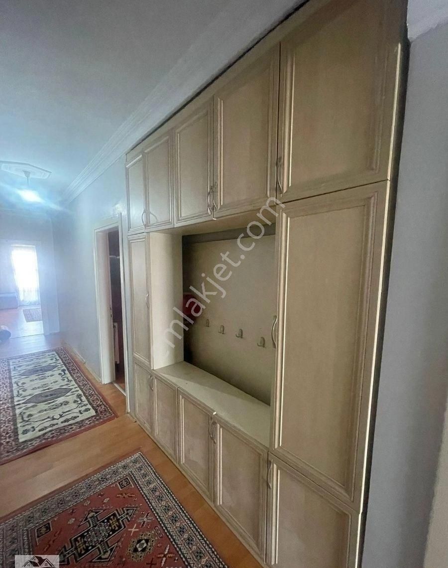 Turgutlu Altay Kiralık Daire Turgutlu Eşyalı Kiralık Altay Mah 135m2 3+1 Oda Doğalgazlı 4. Kat Balkonlu Daire