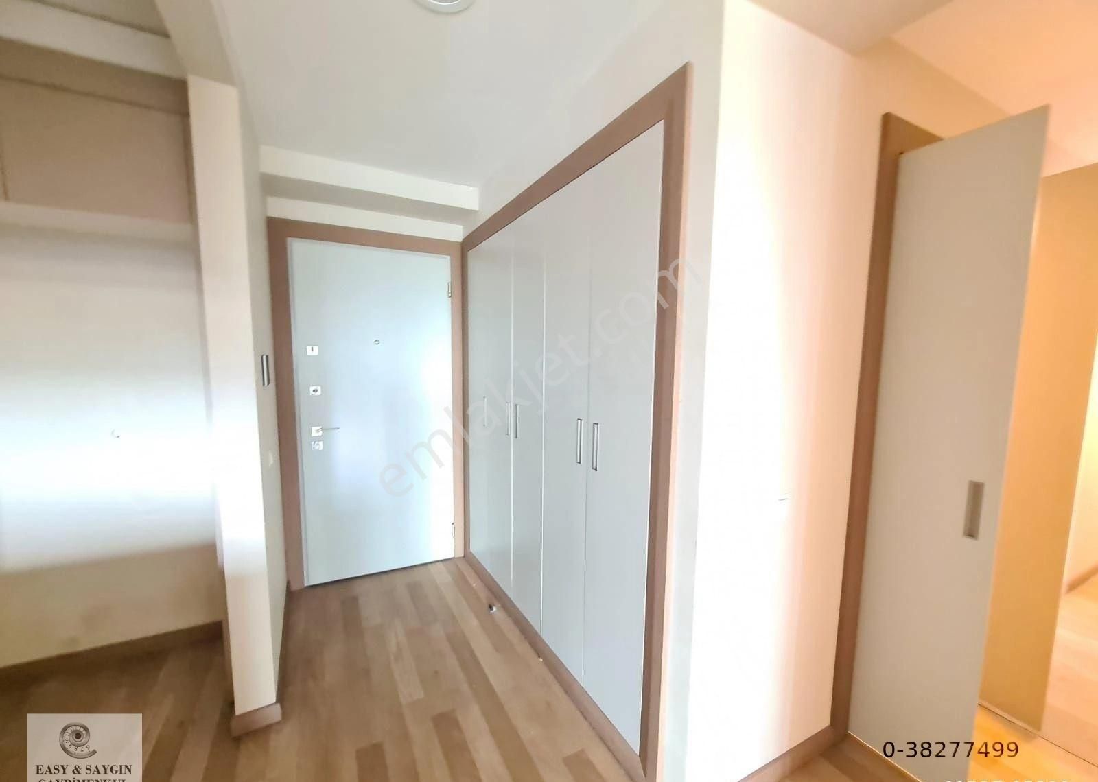 Sarıyer Maslak Kiralık Daire Maslak 1453 3+1 Satılık Daire Boş Yüksek Kat Cadde Cepheli