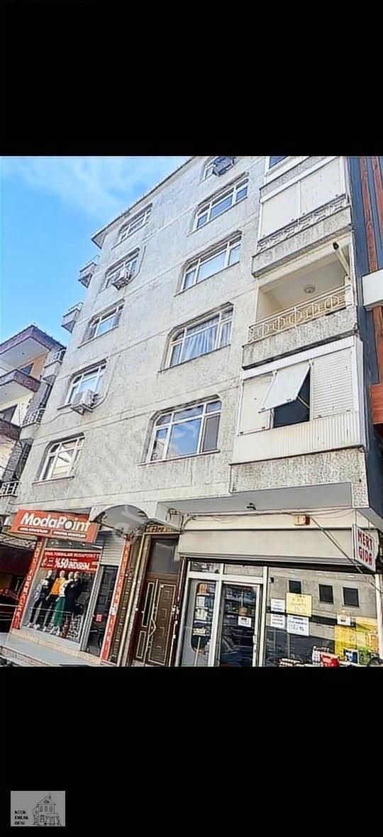 İstanbul Bahçelievler Satılık Daire Yayla Camiye Yakın3+1 138 M2 Bürüt Kentsele Hazır Satılık Arakat