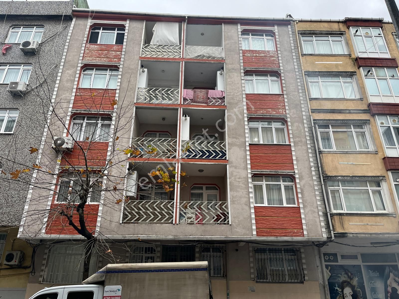 Güngören Mareşal Çakmak Satılık Daire Güngören Mareşal Çakmak Mah Satılık 2+1 Daire 1.ara Kat