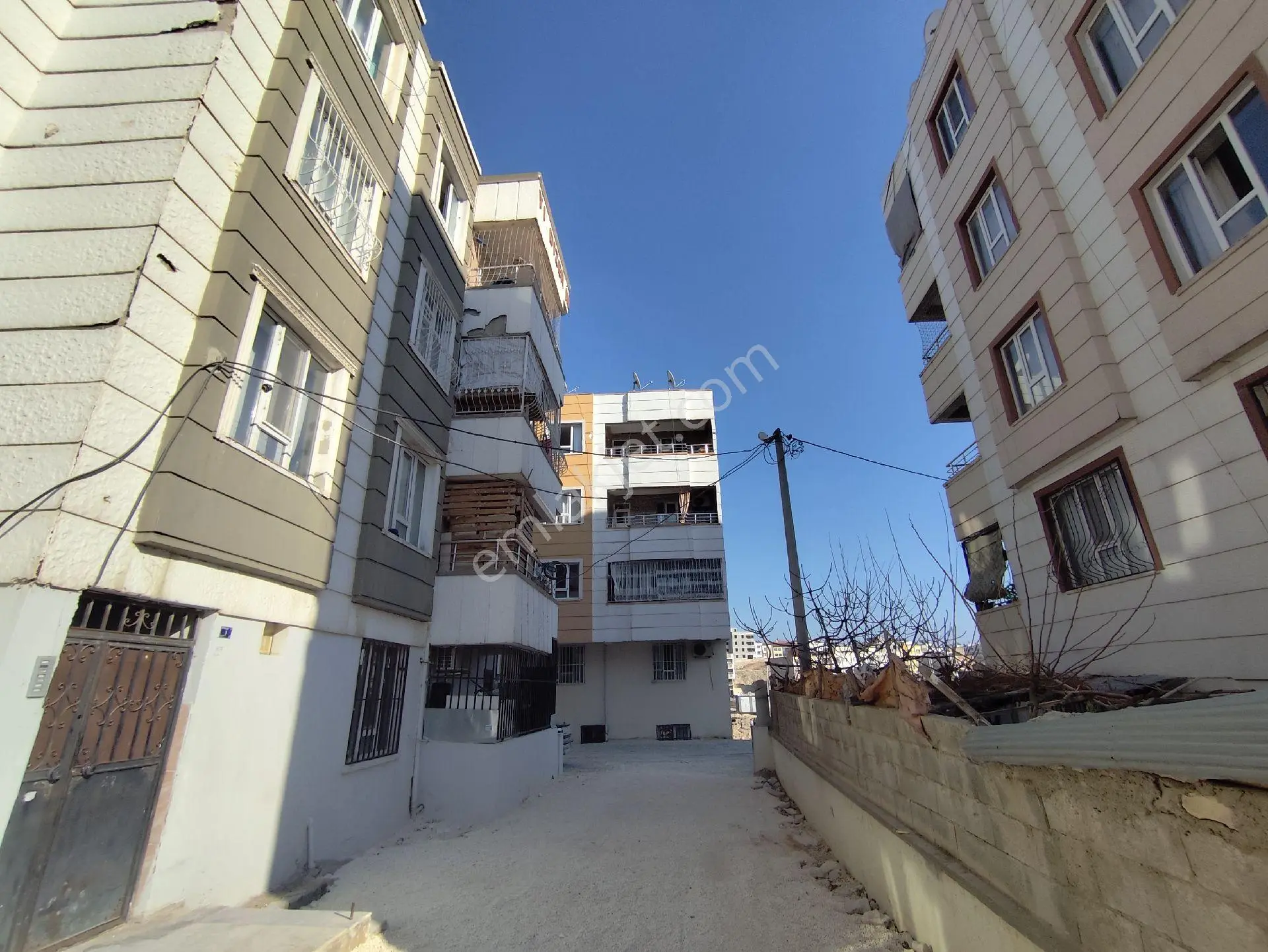 Kuruluş Gayrimenkulden Devteysti Millet Bahçesi Arkası Satılık 2+1 Giriş Kat - Görsel 3