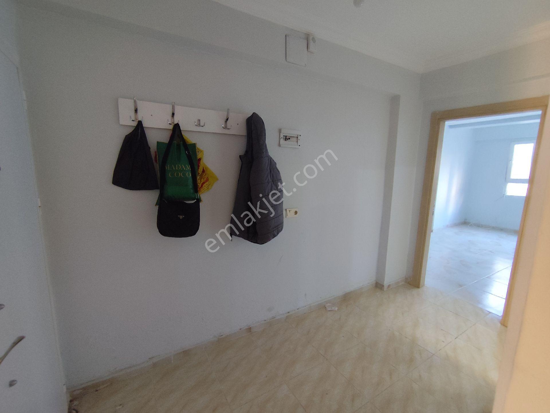 Kuruluş Gayrimenkulden Devteysti Millet Bahçesi Arkası Satılık 2+1 Giriş Kat - Görsel 10