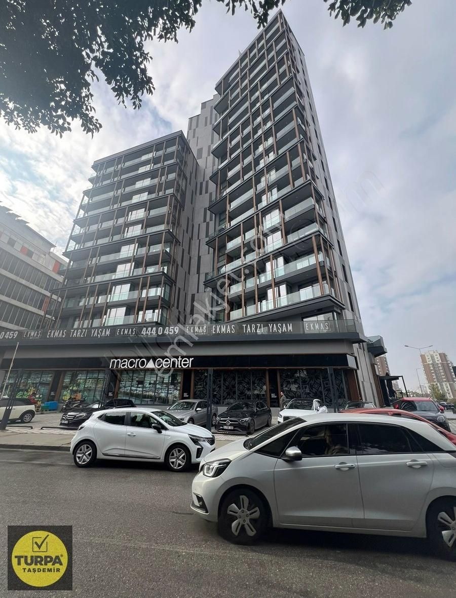 Karşıyaka Yalı Satılık Residence Karşıyaka Ekmas Mavişehir'de Muhteşem Loft Daire (1+1)