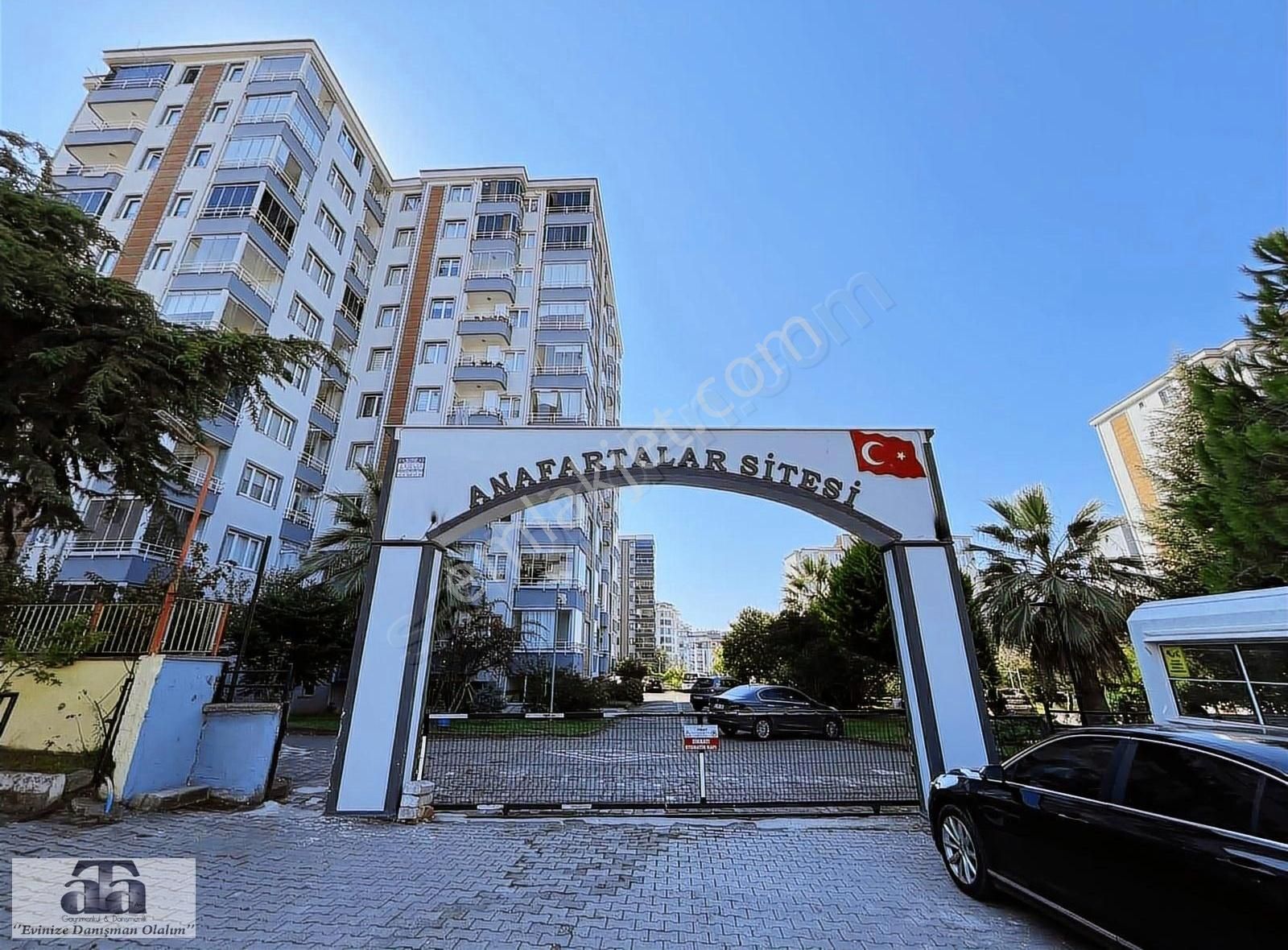 Ünye Atatürk Satılık Daire Ünye Atatürk Mahallesinde Anafartalar Sitesinde Satılık Daire