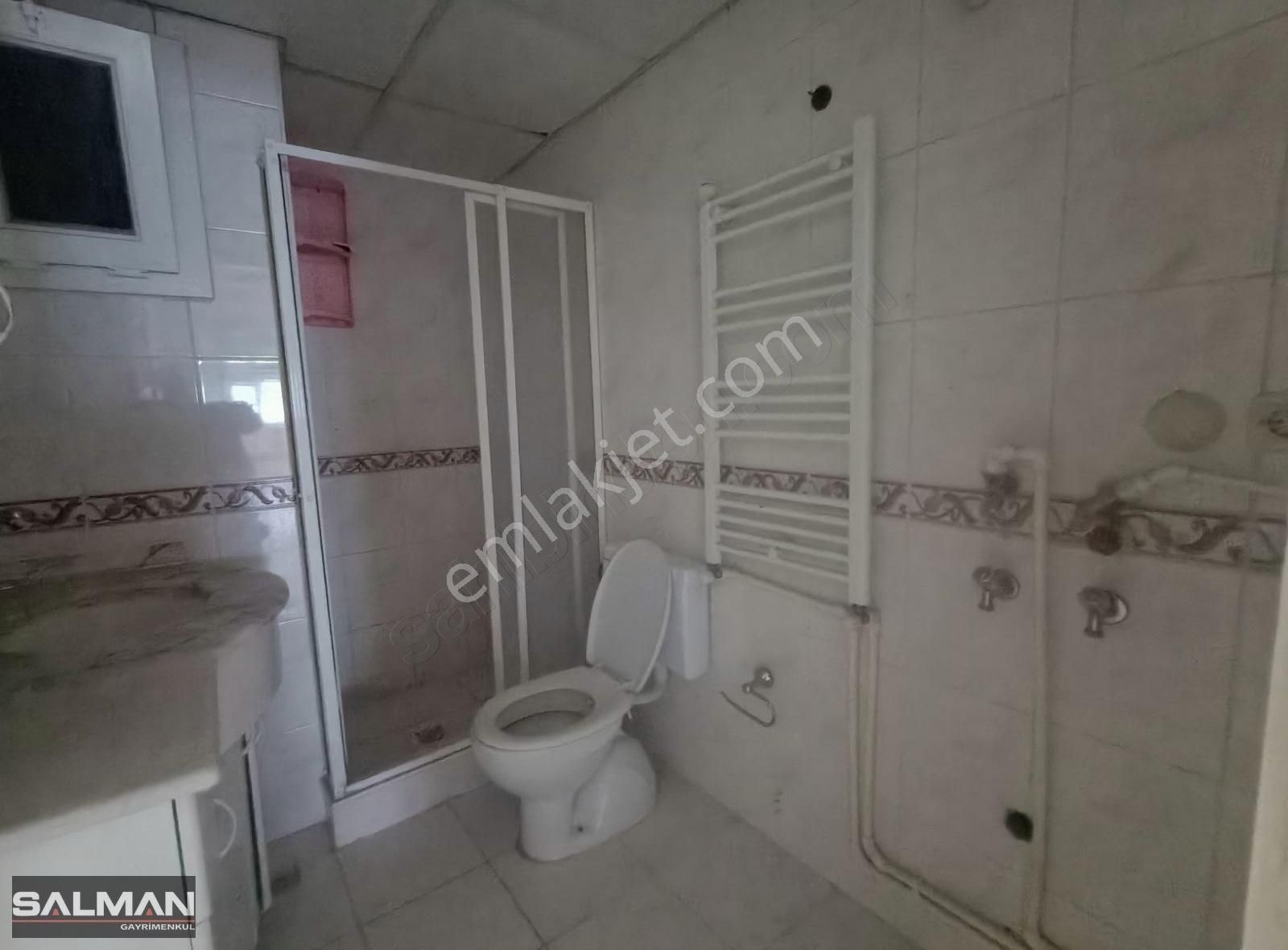 Karşıyaka İmbatlı Kiralık Daire Salman'dan K.yaka Medical Point Has. Yanı Kiralık 3+1 Daire