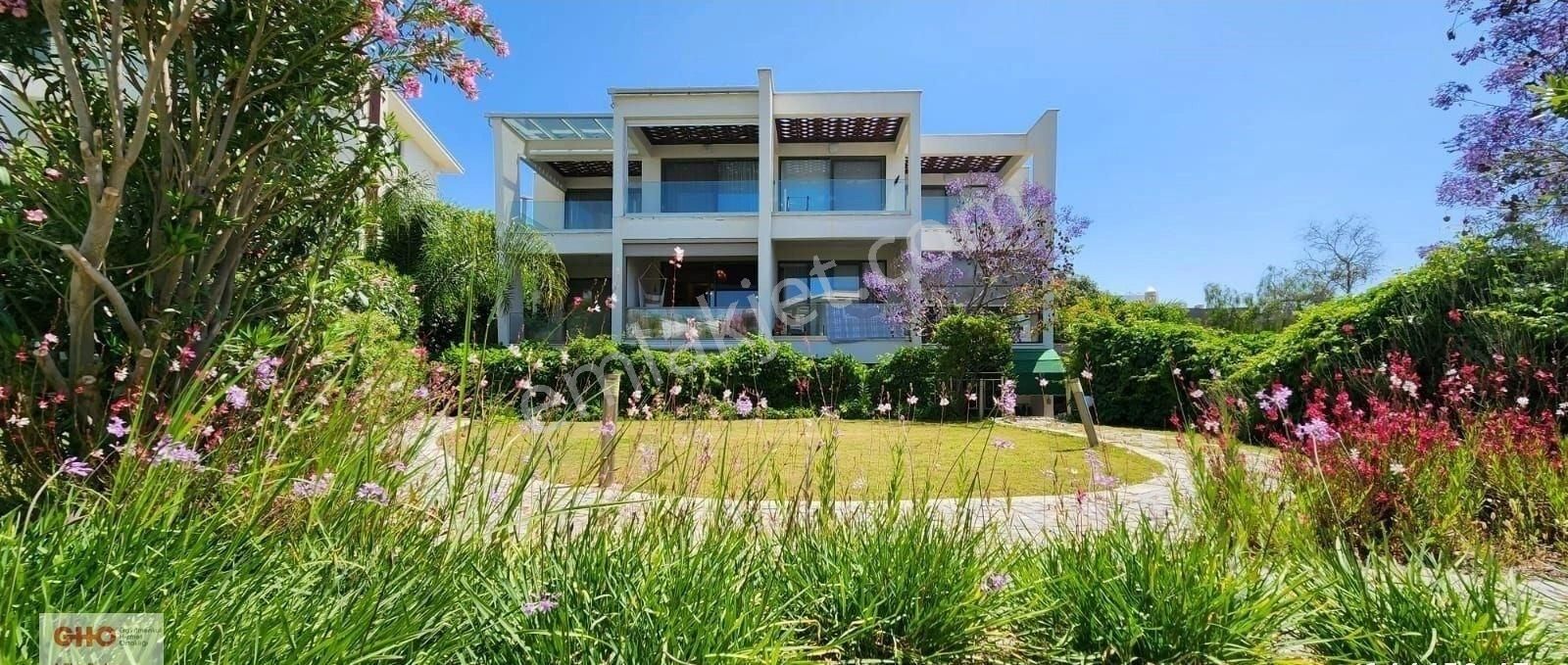 Bodrum Gümbet Satılık Residence Platin Residence 2+1 Plaj Ve Iskele Köşe Bahcedublex