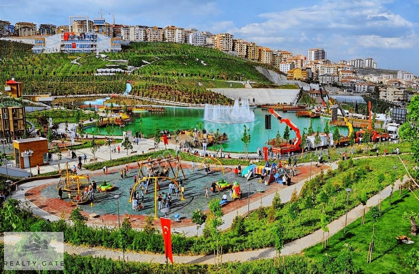 Keçiören Yayla Satılık Daire Yayla Mahallesi Cadde Üstü Park Manzaralı Satılık 4+1