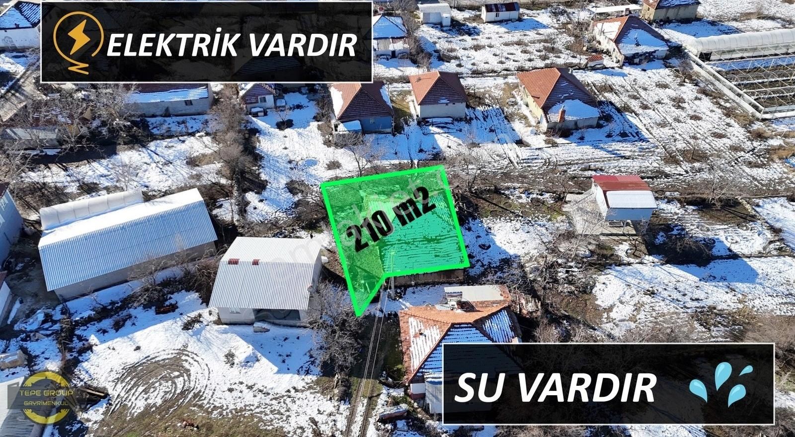 Korkuteli Kızılaliler Satılık Müstakil Ev Korkuteli Kızılalilerde 210m2 Arsa İçerisnde Satılık Müstakil Ev