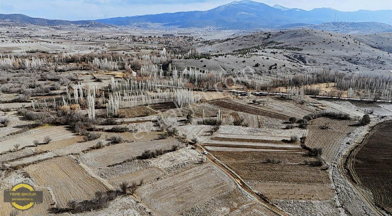 Yeşilova Akçaköy Köyü Satılık Tarla Burdur Yeşilova Akçaköy'de Köy İmar Sınrnda Satılık Hobi Bahçesi