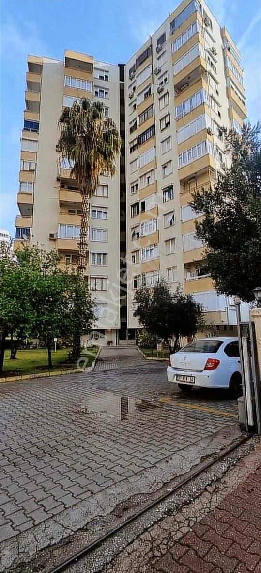 Muratpaşa Meltem Kiralık Daire Meltem'de Site İçerisinde Katta Kiralık Daire