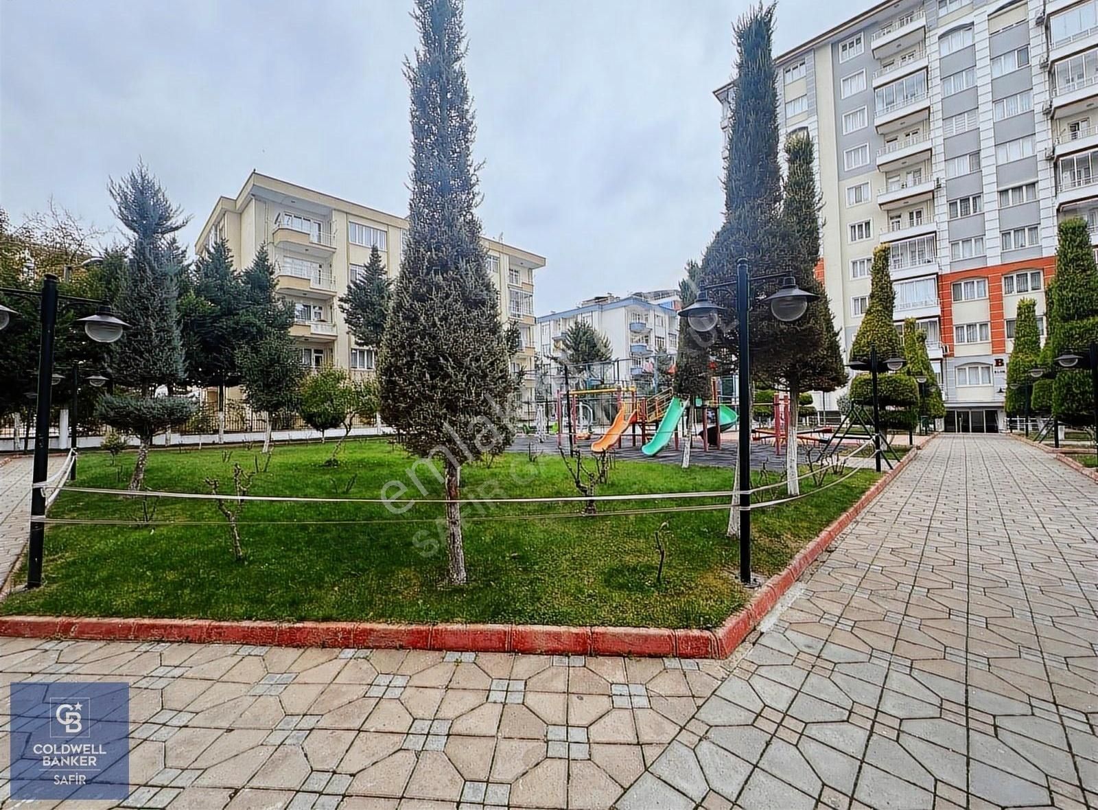 Yeşilyurt Turgut Özal Satılık Daire Coldwell Banker Safir'dn Almira Residence 4+1 Satılık Lüks Daire