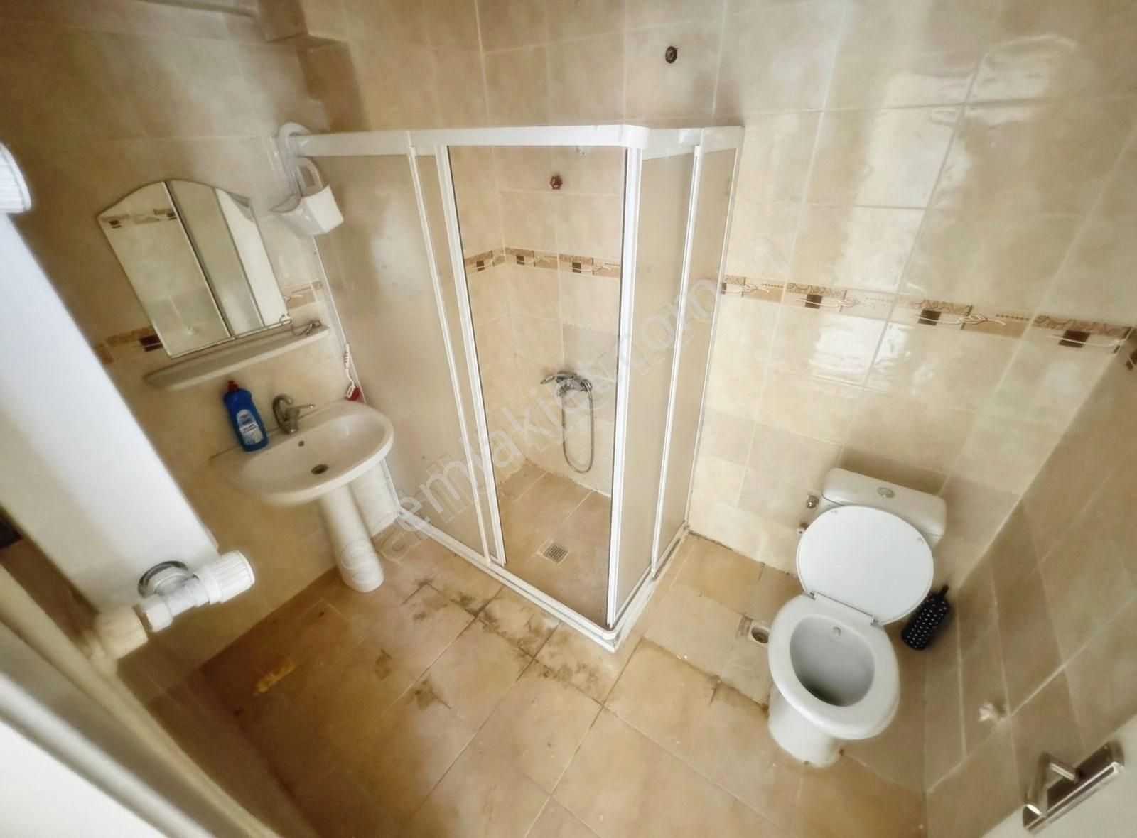 Keçiören Etlik Kiralık Daire Dm' Den Şehir Hastanesi Ve Antares Avm Yakını Katta 3+1 Kiralık