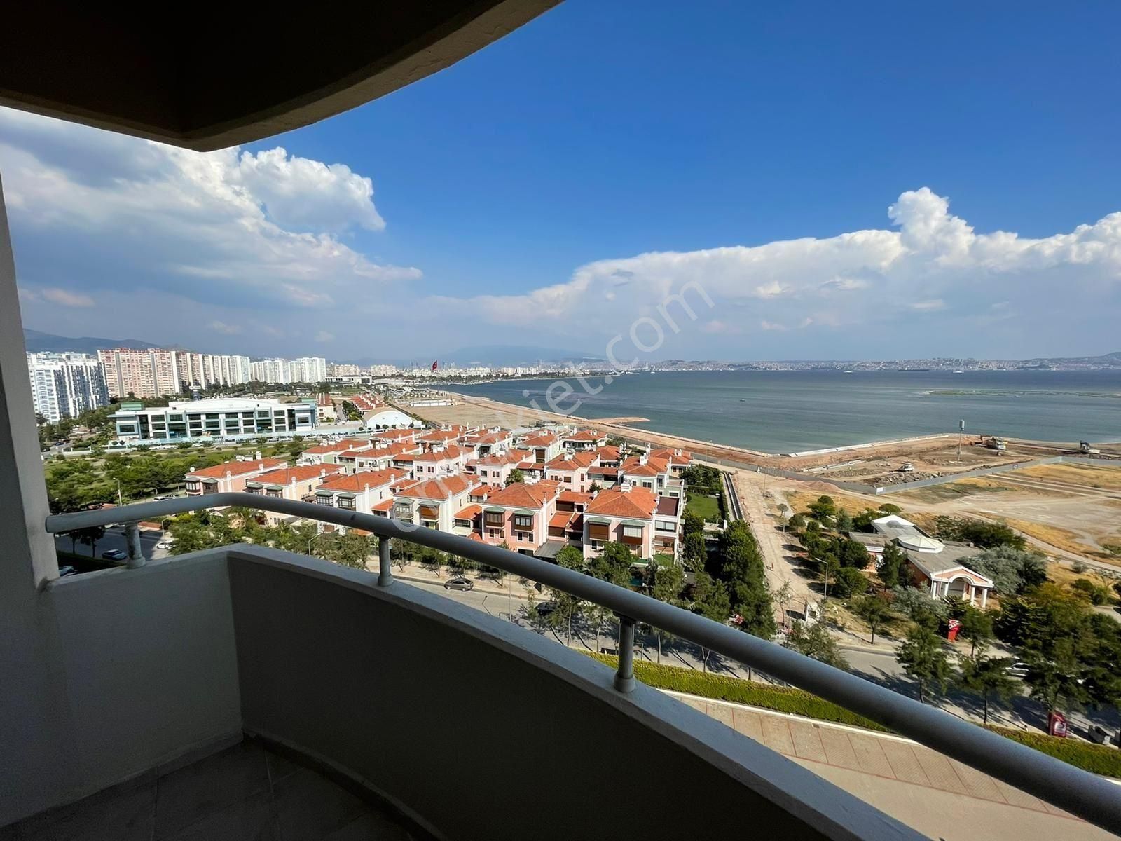 Mavişehir Albatros Ön Cephe Bütün Odaları Deniz Manzaralı 3+1 - Görsel 4