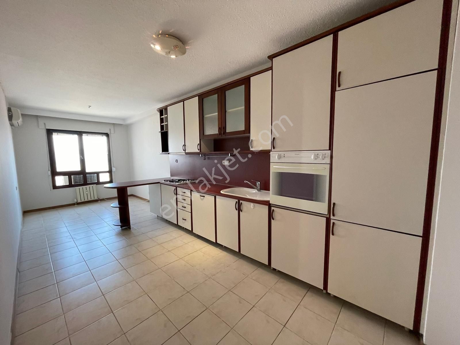 Mavişehir Albatros Ön Cephe Bütün Odaları Deniz Manzaralı 3+1 - Görsel 21