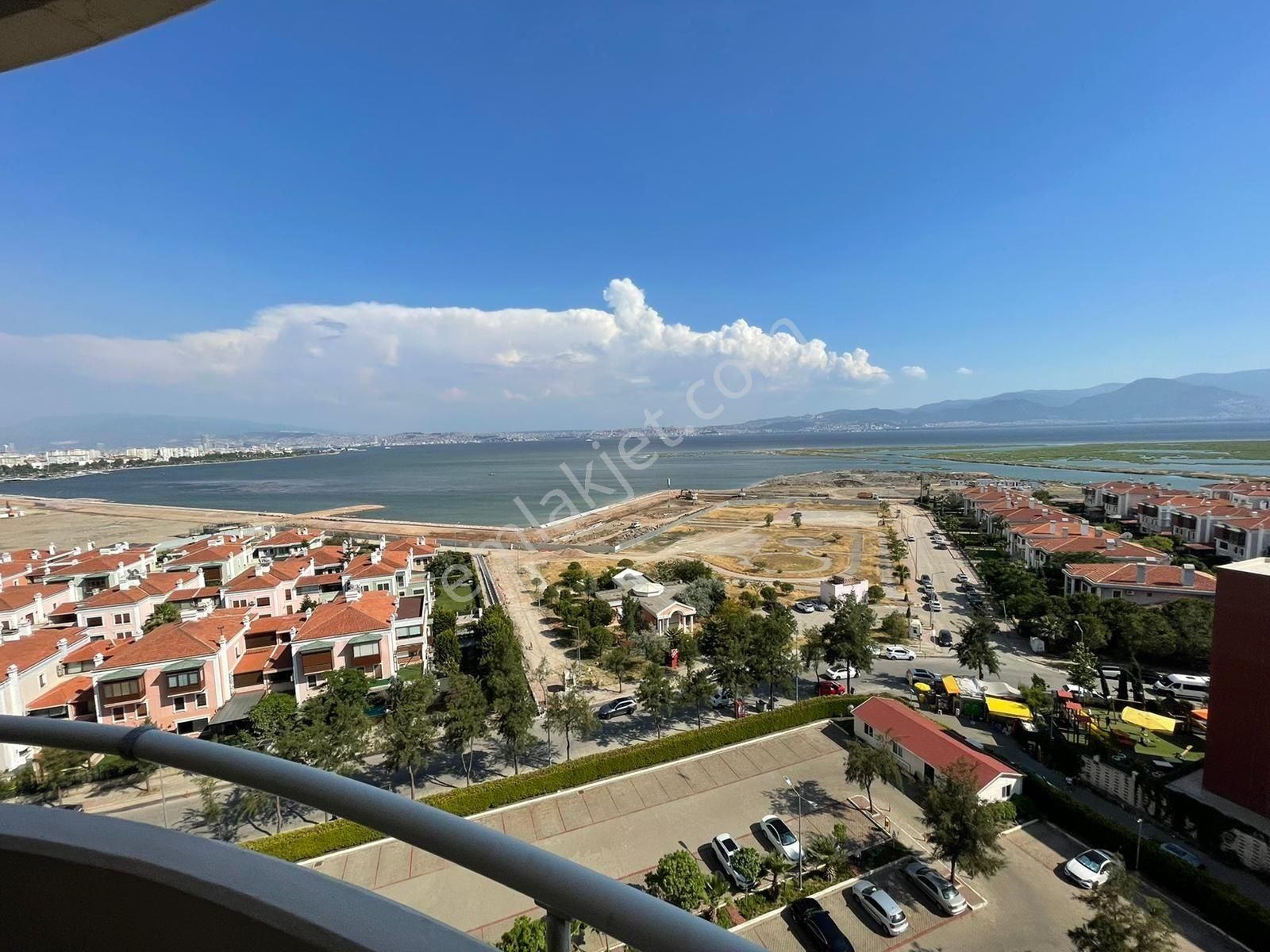 Mavişehir Albatros Ön Cephe Bütün Odaları Deniz Manzaralı 3+1 - Görsel 3