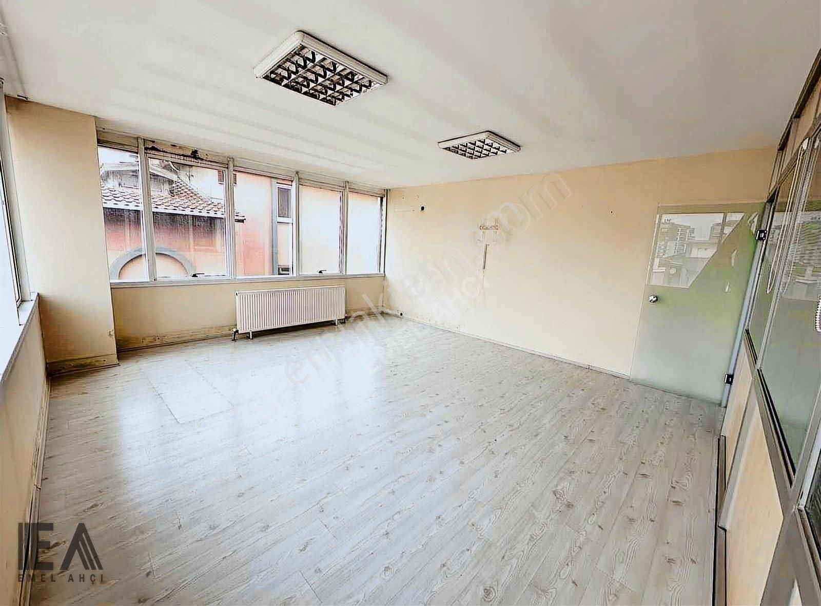 Nilüfer Konak Kiralık Bina Otel, Apart, Pansiyon Yapmaya Uygun Yangın Merdivenli Bina