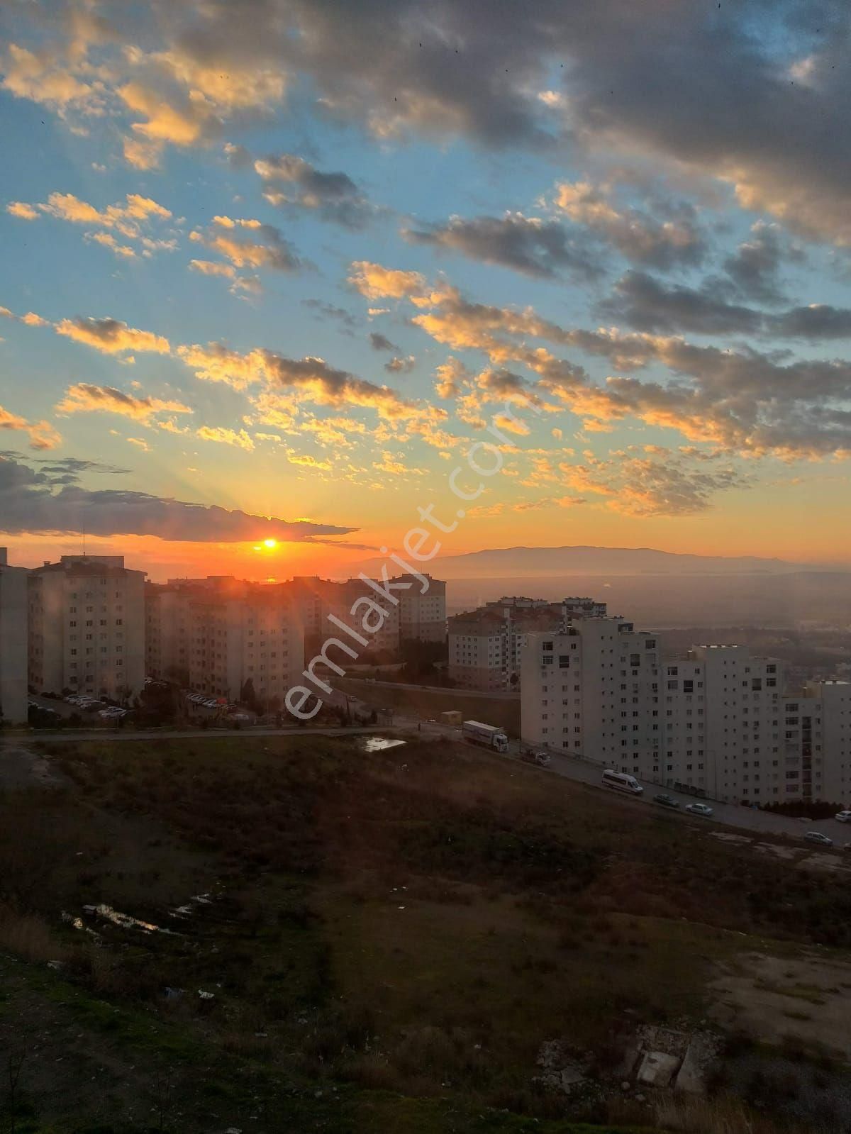 Çiğli Atatürk Kiralık Daire Tokide Kiralik Daire