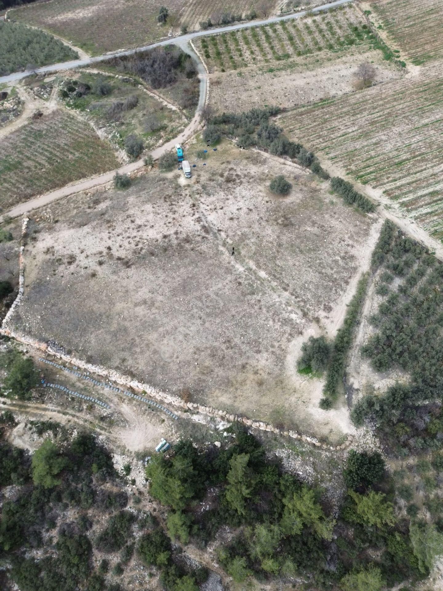 Arve'den Çelebili Mh'de 8.5 Dönüm Doğa Harikası Yatırımlık Arsa - Görsel 2