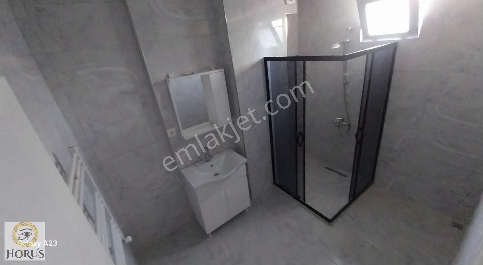 Maltepe Cevizli Kiralık Daire Maltepe Cevizlide 2+1 Balkonlu Daire