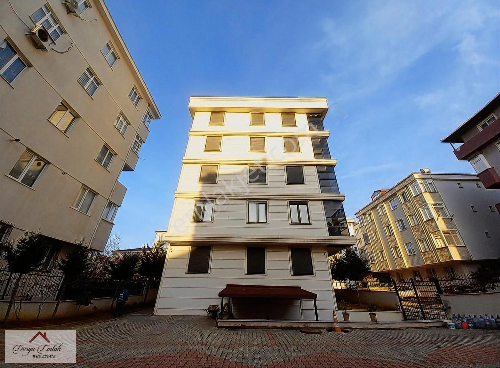 Pendik Güzelyalı Kiralık Daire Derya'dan Güzelyalı'da 3+1aidat Dahil Fiyat 155m2 Kiralık Daire