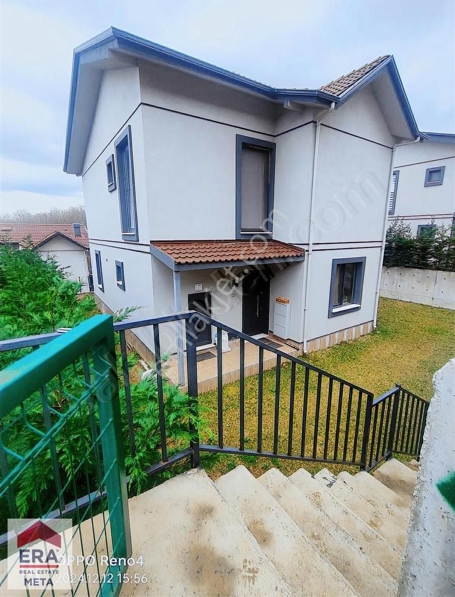 Şile Çayırbaşı Kiralık Villa Şile Çayırbaşı Armoni Evleri'nde Kiralık Villa