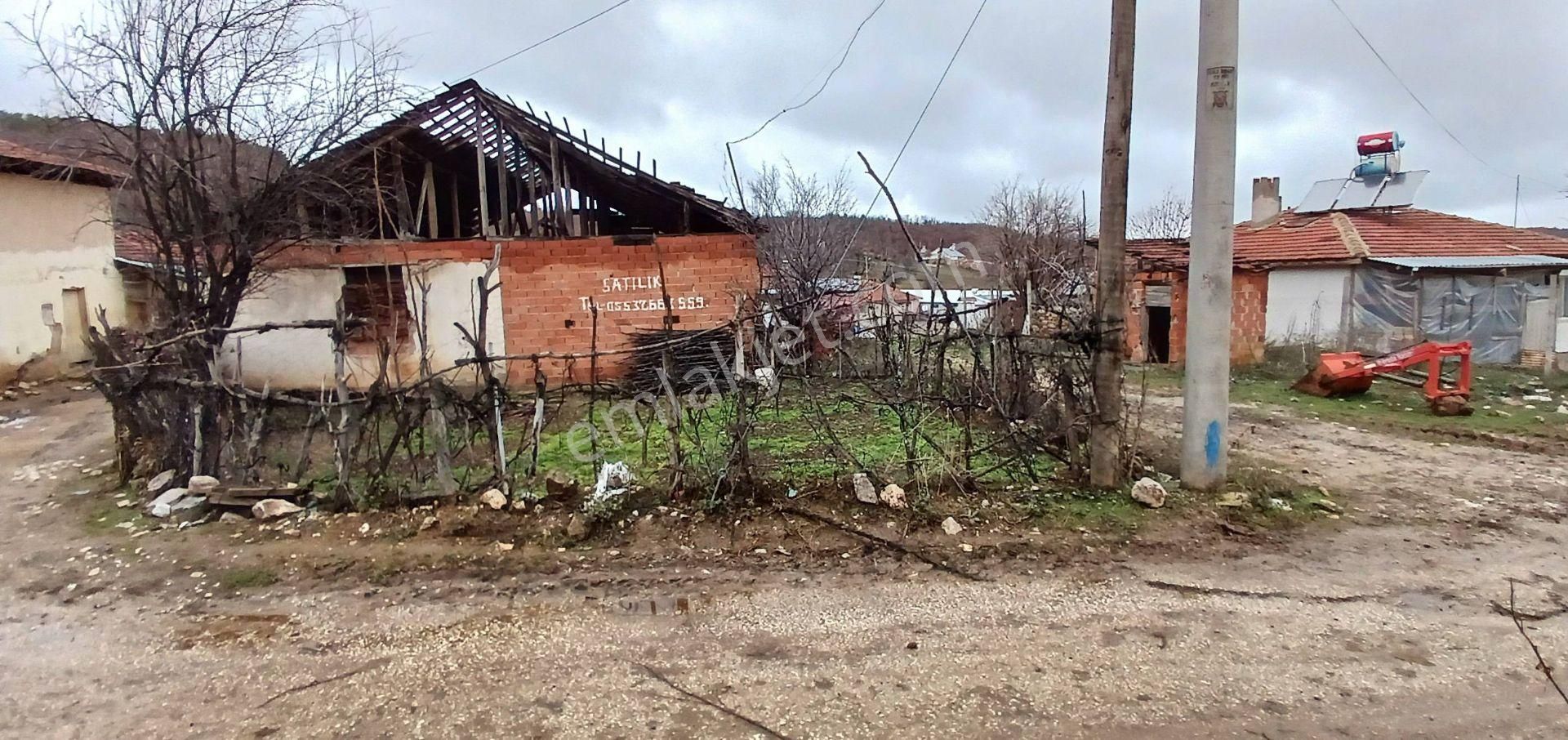 Bozüyük Kapanalan Köyü Satılık Konut İmarlı Bilecik Bozüyük Kapanalan Köyünde Satılık Arsa