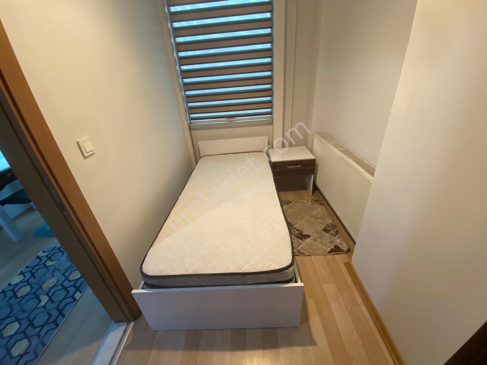 Beylikdüzü Yakuplu'da Metrobüs Yanı 45m2 Eşyalı Faturalar Dahil - Görsel 3