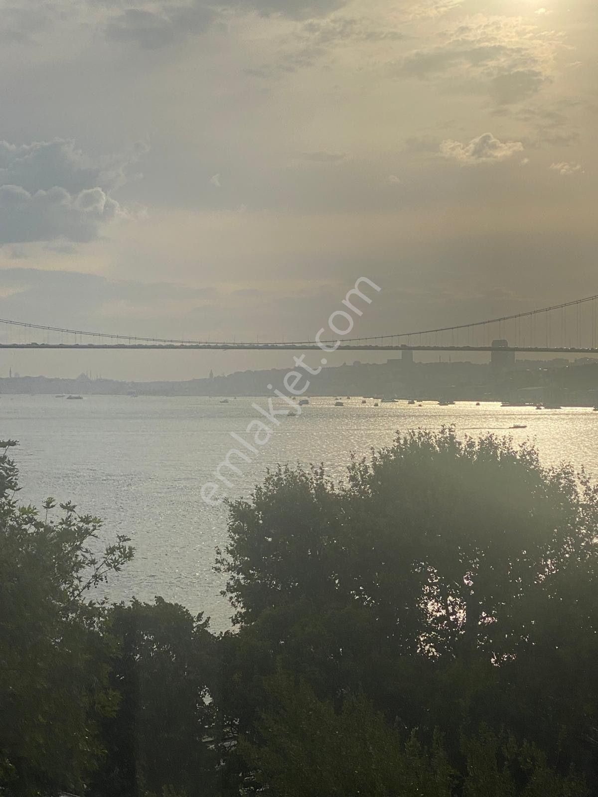 Üsküdar Çengelköy Satılık Daire Üsküdar Çengelköy. De Deniz Bogaz Manzaralı Satılık Daire