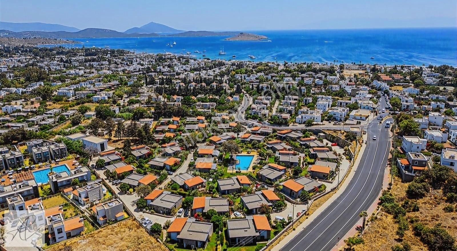 Bodrum Yahşi Satılık Villa Bodrum Yahşi Yalısında Siteiçi Tek Kat 4+2 Müstakil Villa