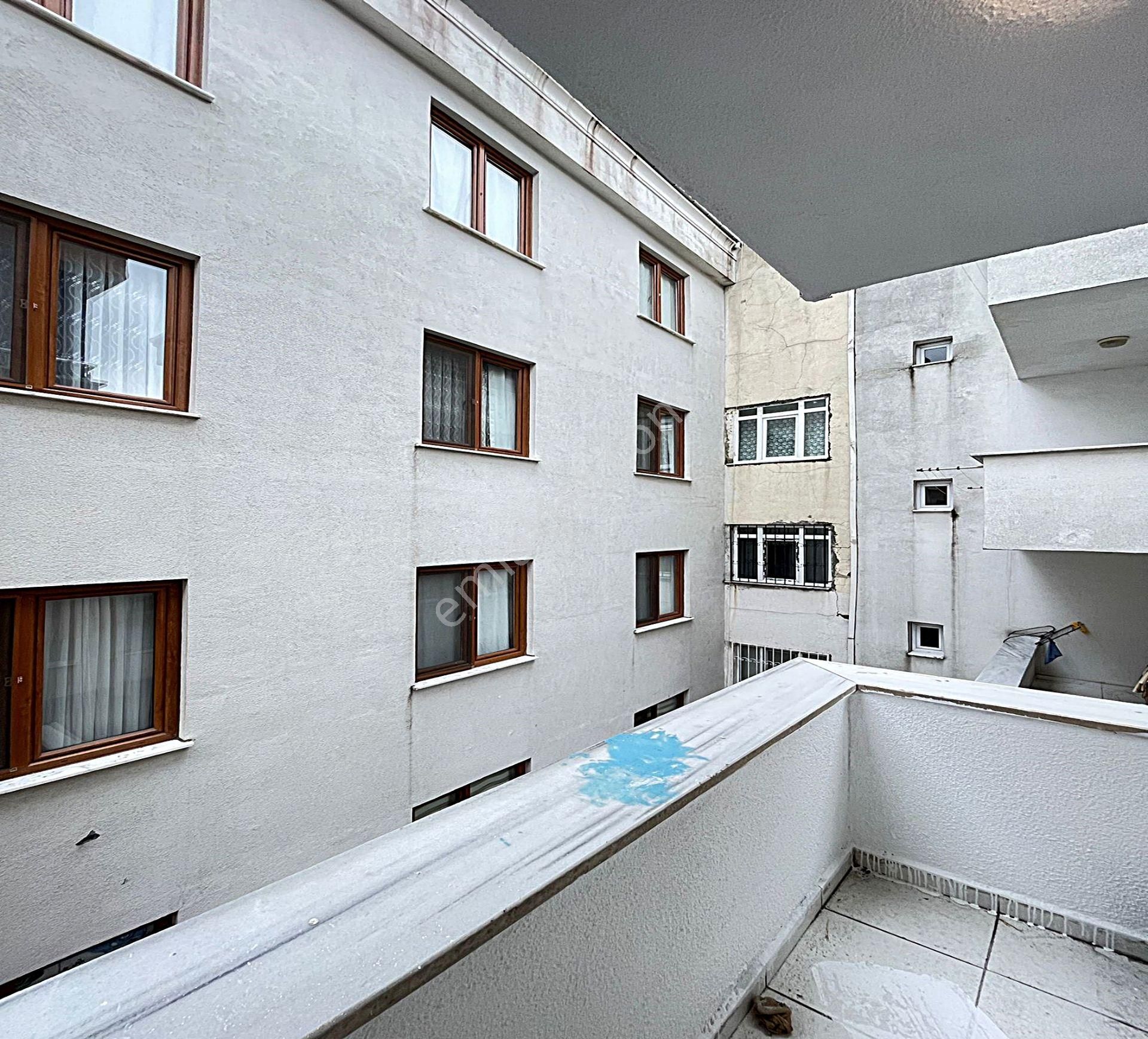 Krediye Uygun Balkonlu Geniş M2 2+1 Satılık Ara Kat Daire - Görsel 15